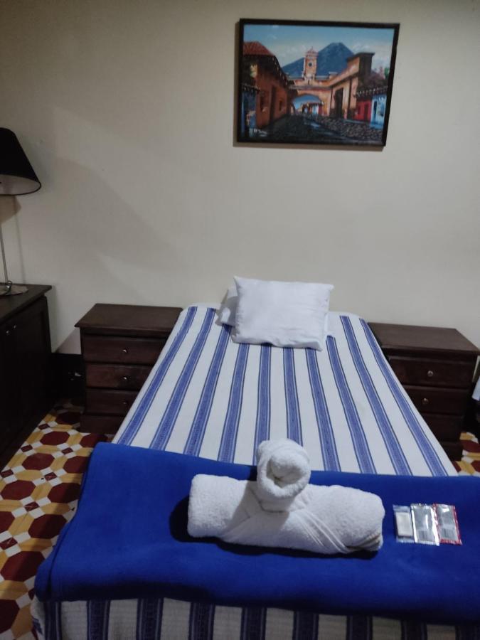 Hotel Antigua House ภายนอก รูปภาพ